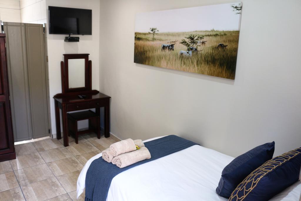 Hummingbird'S Nest Hotel Mbombela Exterior photo