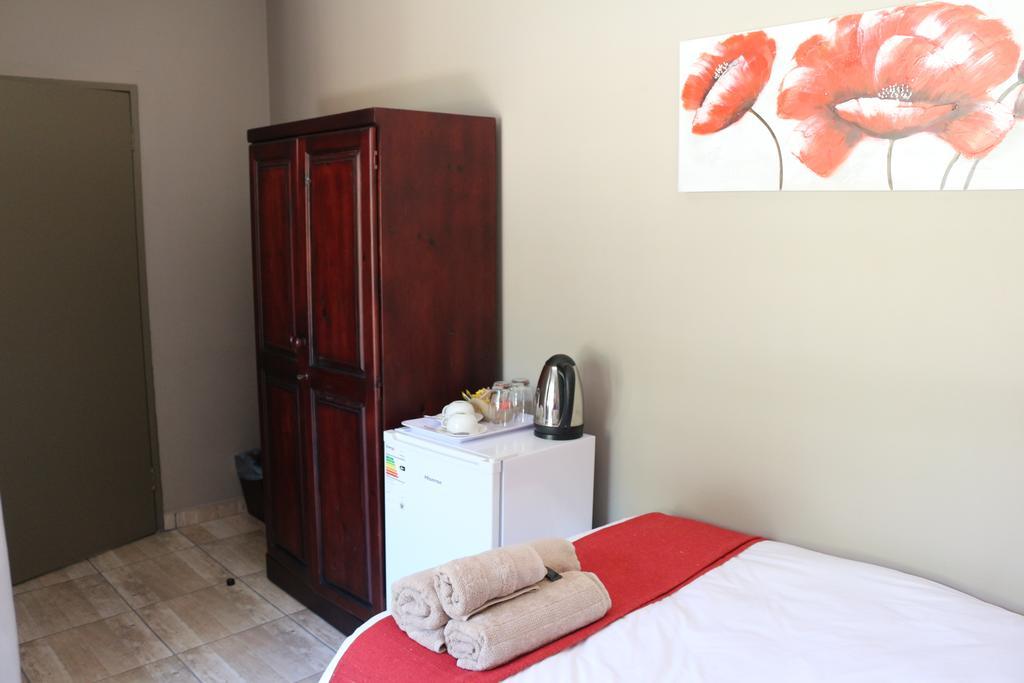 Hummingbird'S Nest Hotel Mbombela Exterior photo